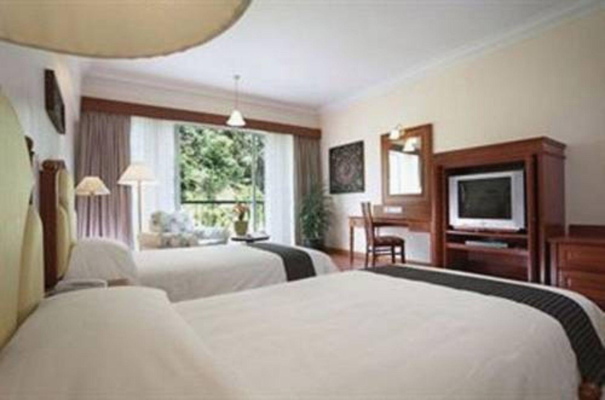 Century Pines Resort Cameron Highlands Eksteriør billede