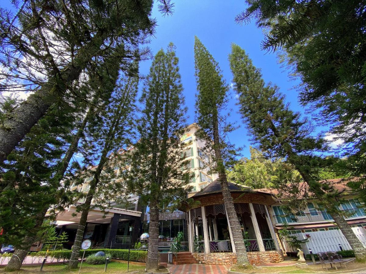Century Pines Resort Cameron Highlands Eksteriør billede